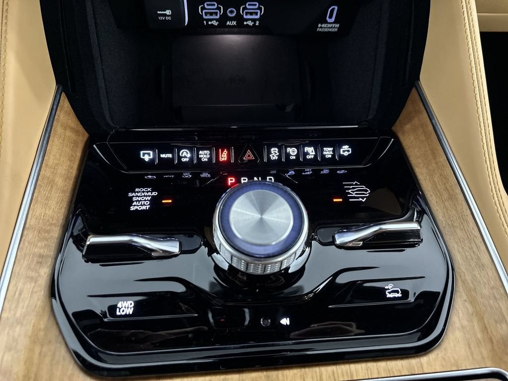 2024 Jeep Grand Wagoneer L Series III 4x4