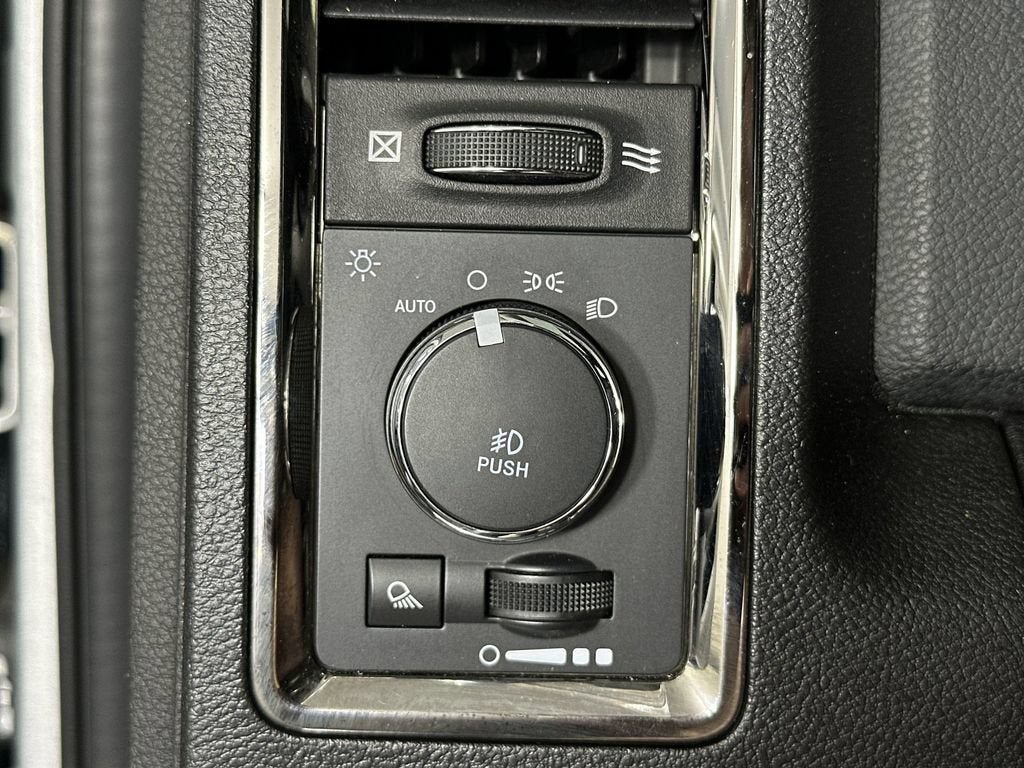 2017 RAM 1500 Sport