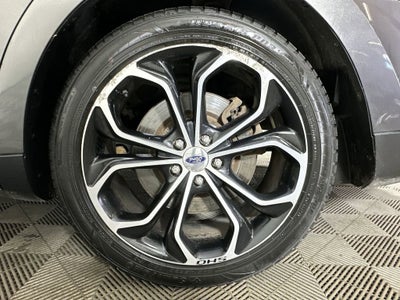 2016 Ford Taurus SHO