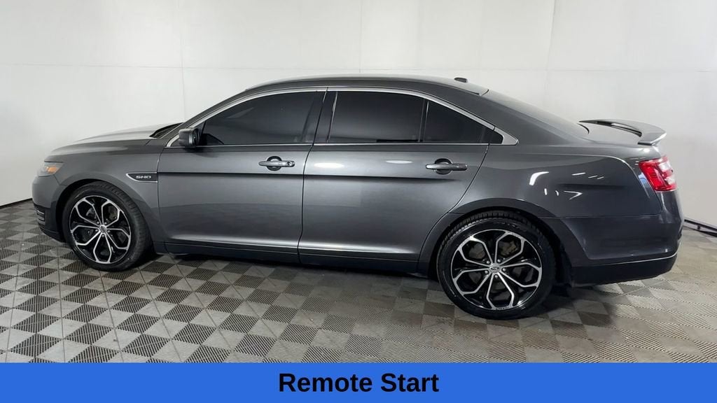 2016 Ford Taurus SHO