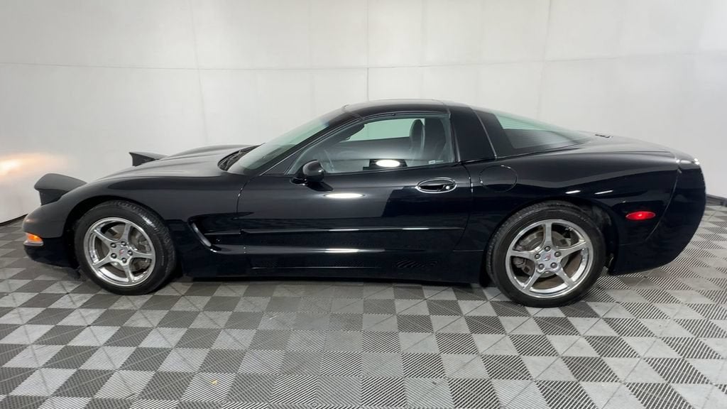 2004 Chevrolet Corvette NA
