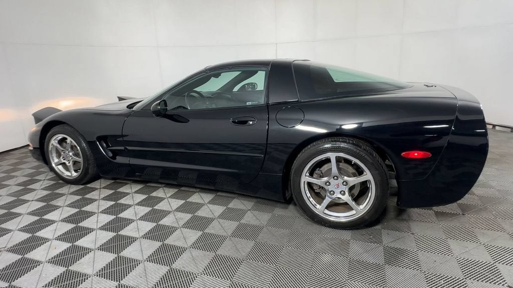 2004 Chevrolet Corvette NA