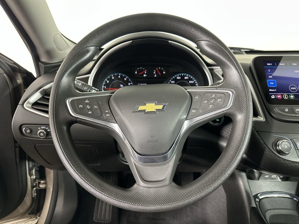 2022 Chevrolet Malibu LS