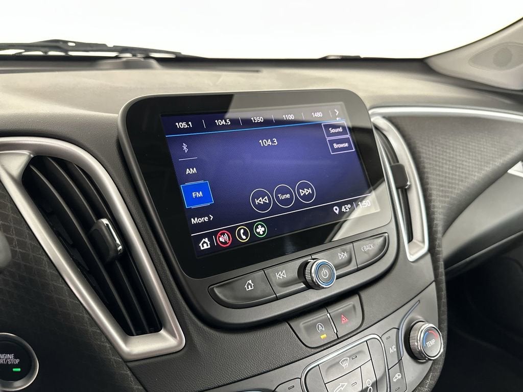 2022 Chevrolet Malibu LS