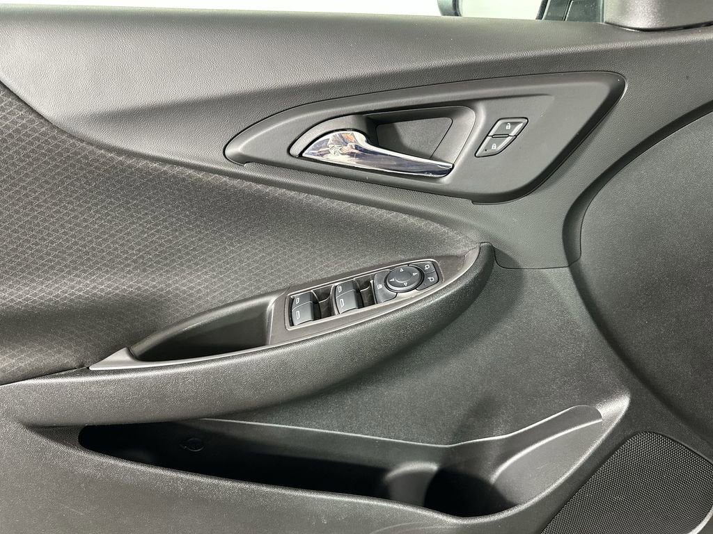 2022 Chevrolet Malibu LS