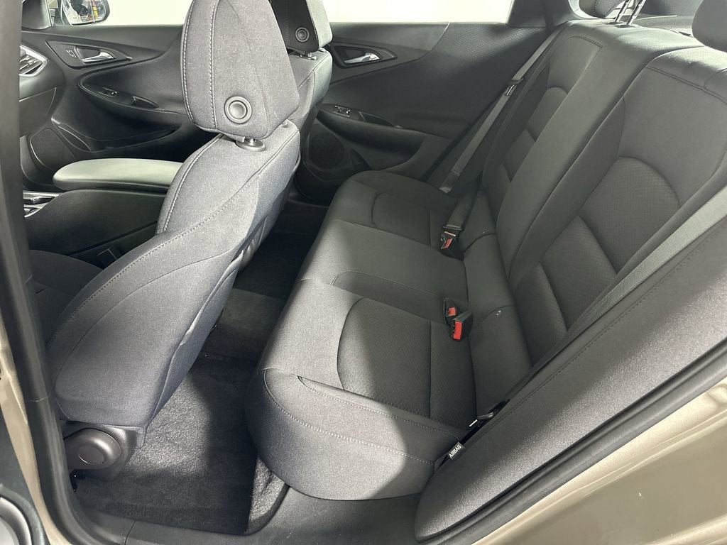 2022 Chevrolet Malibu LS