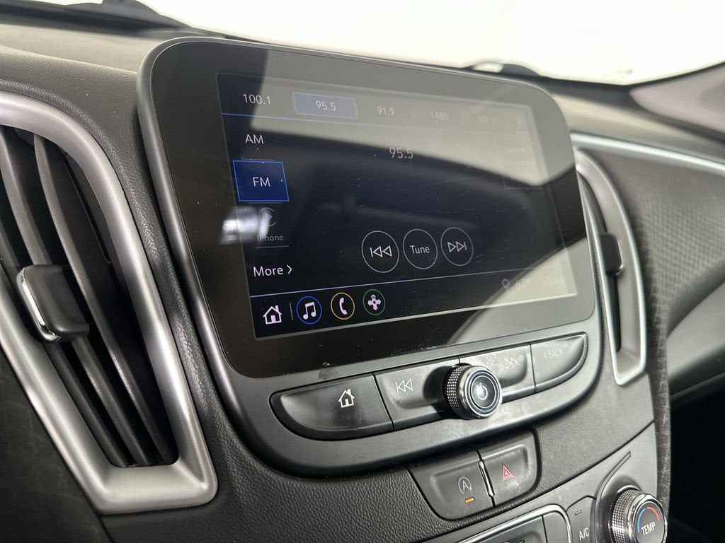 2022 Chevrolet Malibu RS