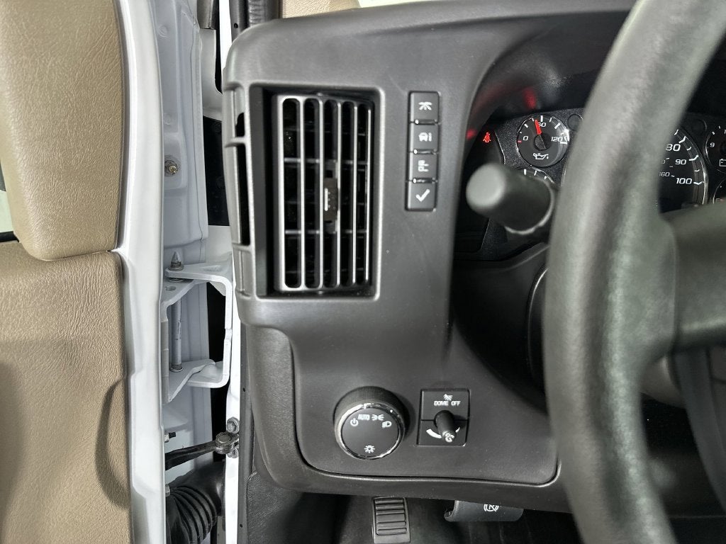2026 Chevrolet Express Cargo WT