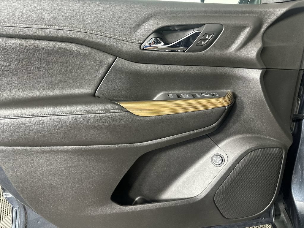2019 GMC Acadia SLE