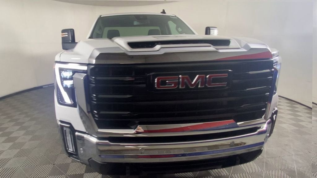 2025 GMC Sierra 2500 HD Pro