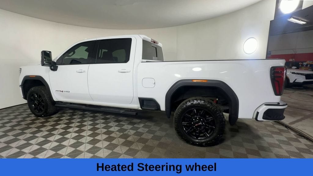 2025 GMC Sierra 3500 HD AT4