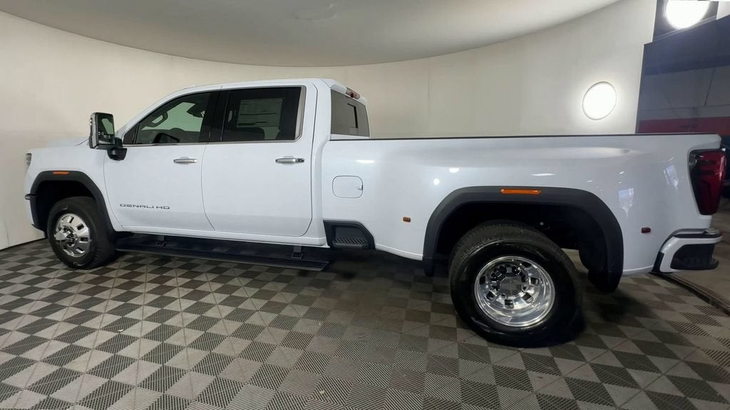 2026 GMC Sierra 3500 HD Denali DRW