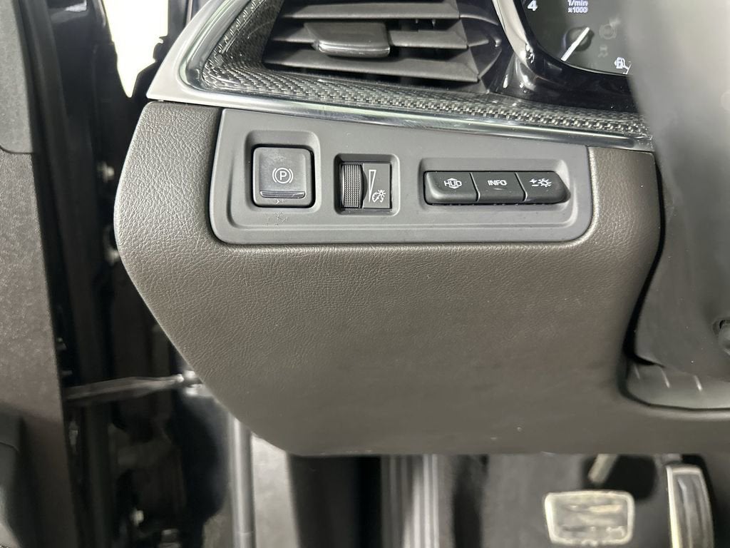 2022 Cadillac XT5 Sport