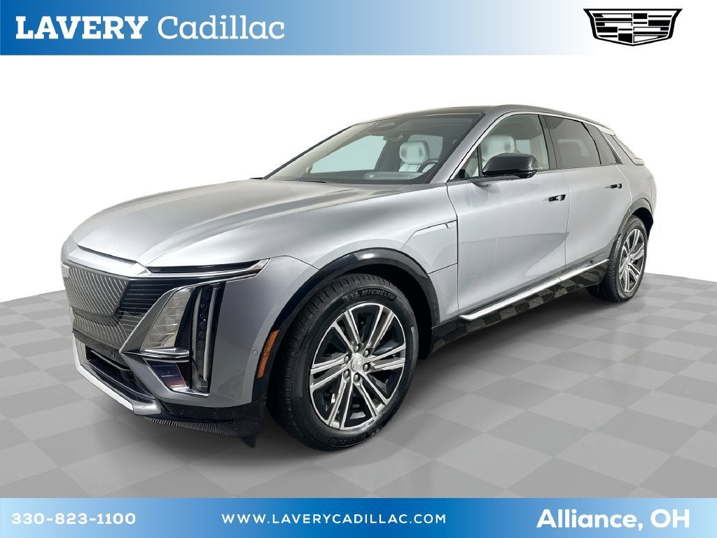 2024 Cadillac LYRIQ Luxury 2