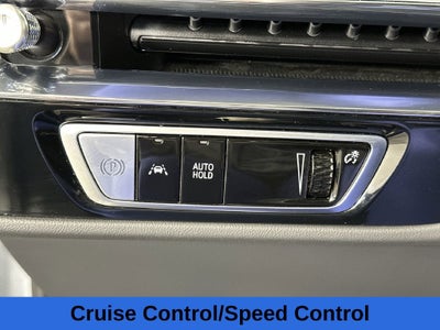 2024 Cadillac LYRIQ Luxury 3