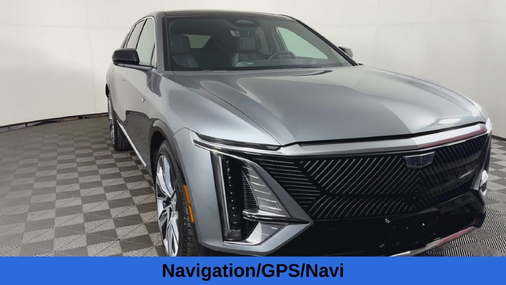 2024 Cadillac LYRIQ Luxury 3