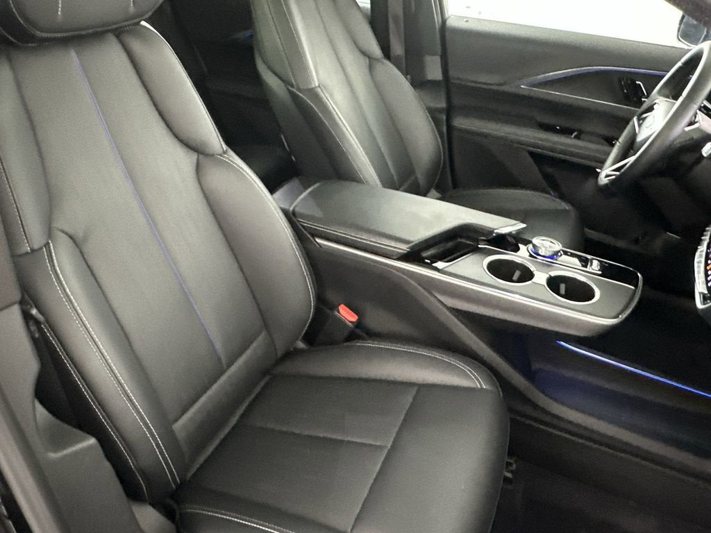 2024 Cadillac LYRIQ Sport 1