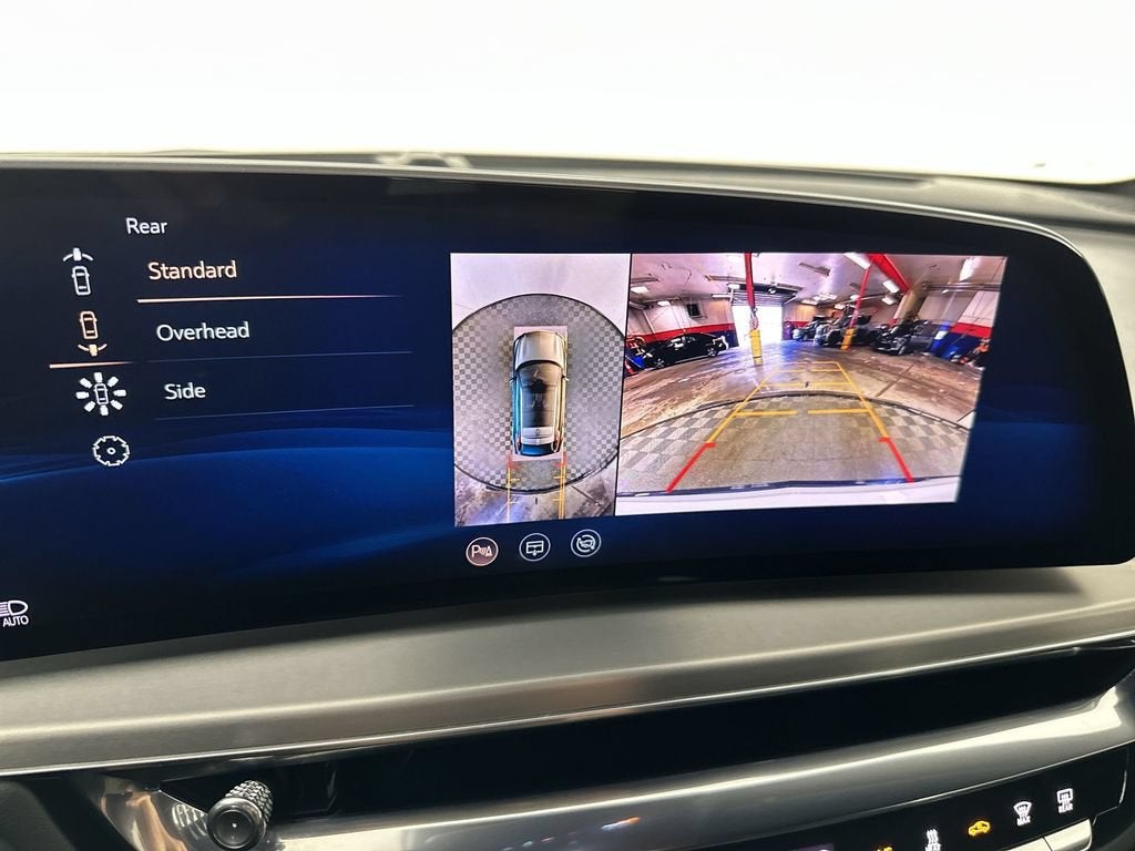 2024 Cadillac LYRIQ Sport 1