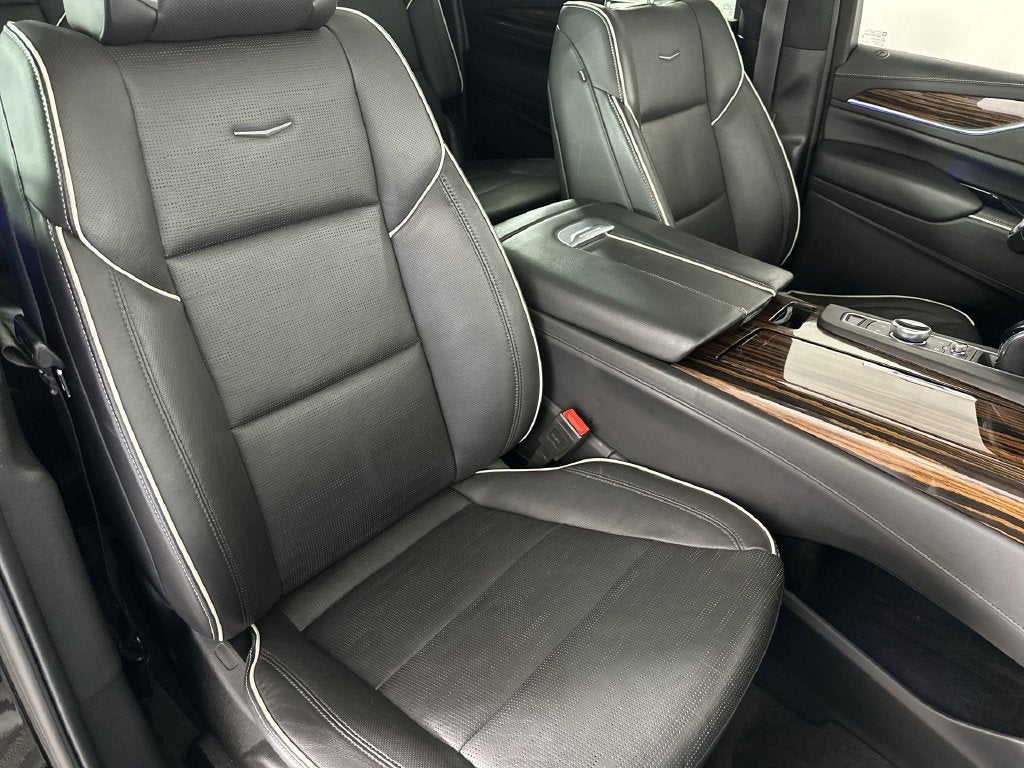 2023 Cadillac Escalade ESV 4WD Premium Luxury