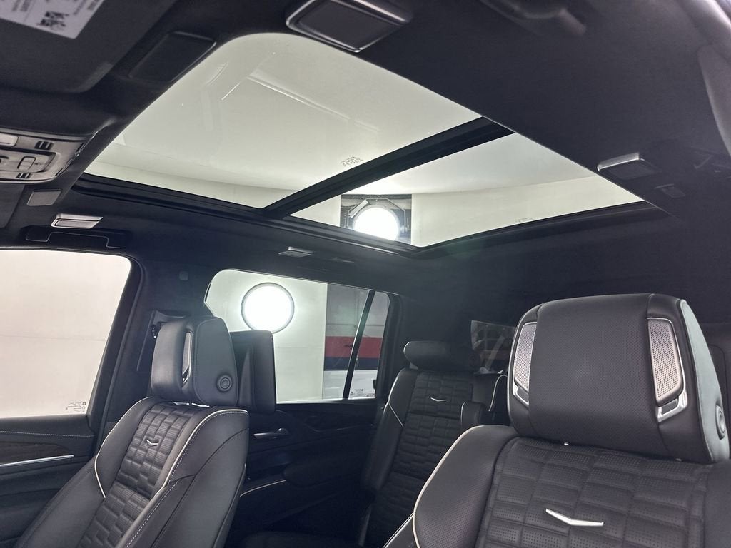 2023 Cadillac Escalade ESV Sport Platinum