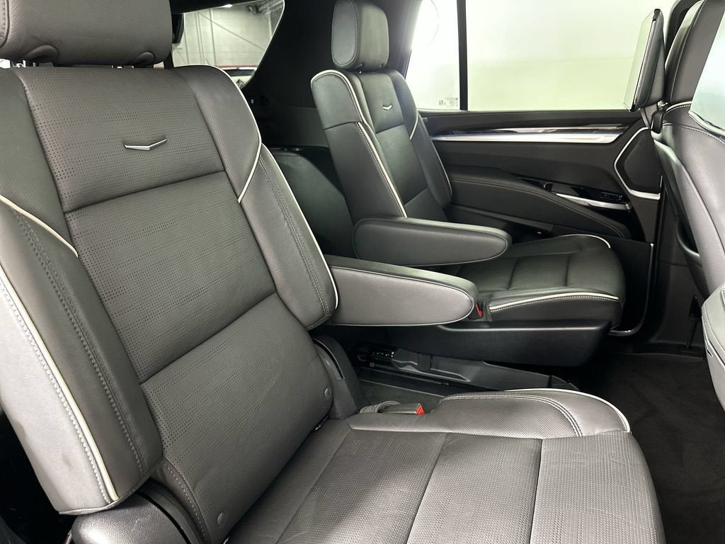 2025 Cadillac Escalade Premium Luxury