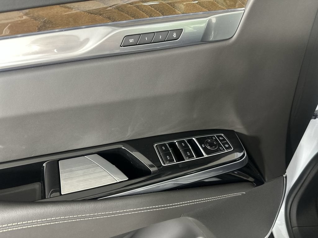 2026 Cadillac Escalade Platinum Luxury