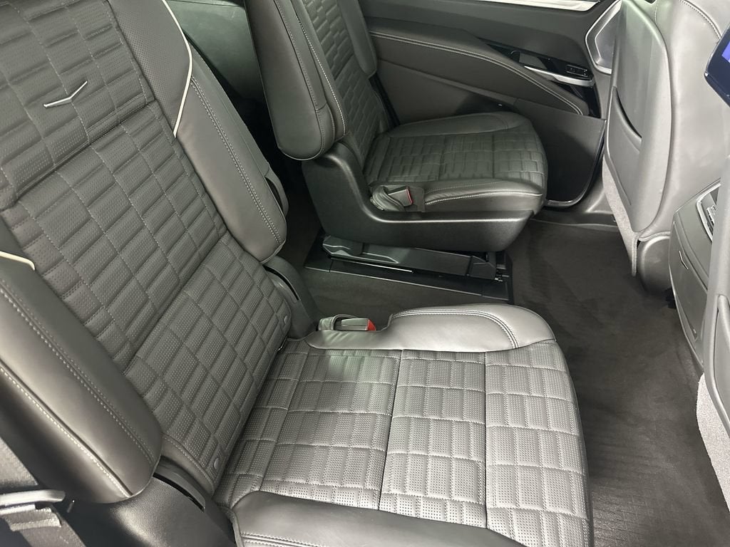 2026 Cadillac Escalade Platinum Luxury