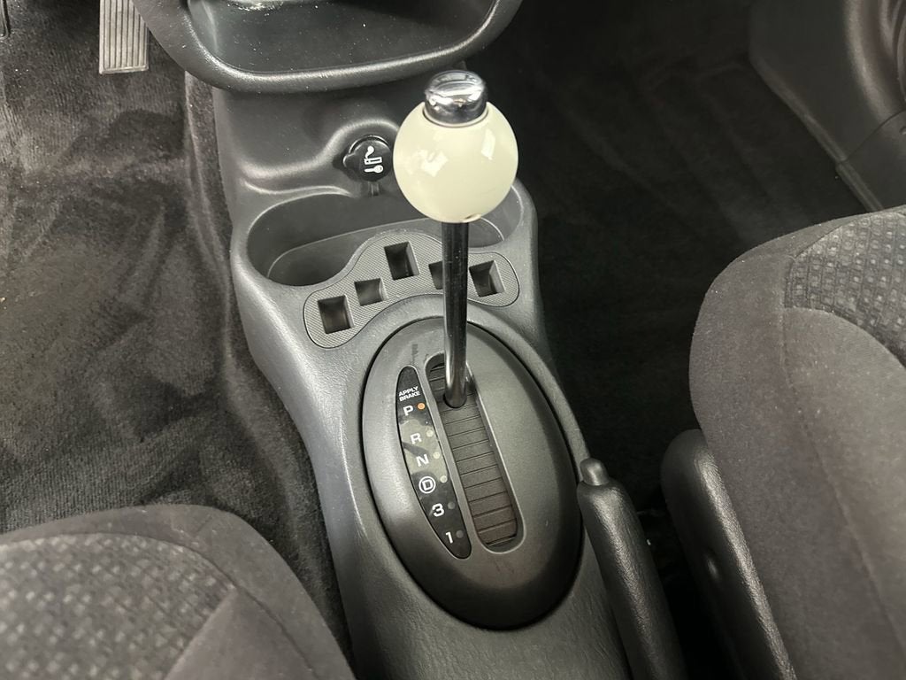 2004 Chrysler PT Cruiser Base