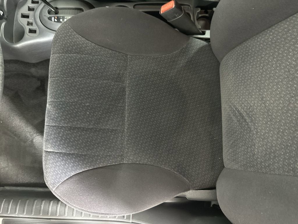 2004 Chrysler PT Cruiser Base