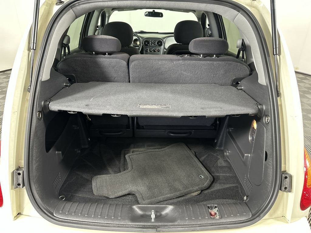 2004 Chrysler PT Cruiser Base