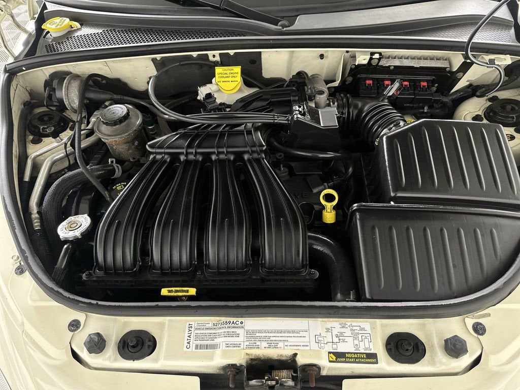 2004 Chrysler PT Cruiser Base
