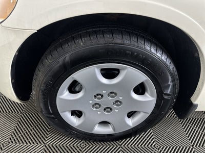 2004 Chrysler PT Cruiser Base