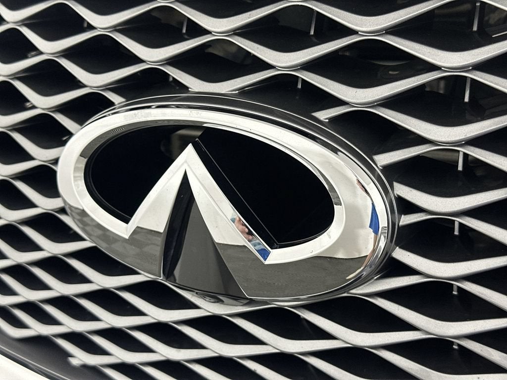 2020 INFINITI QX80 LUXE AWD