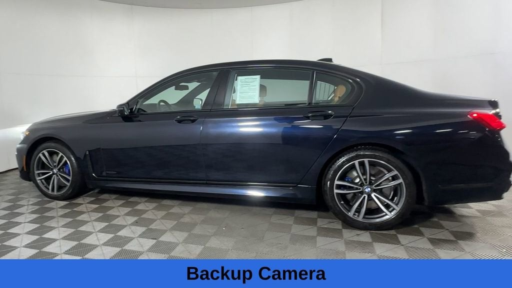 2022 BMW 740 i xDrive